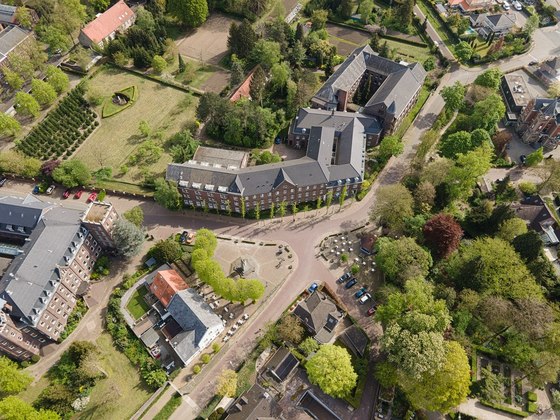 Default luchtfoto van een gedeelte van kloosterdorp steyl foto boei jan van dalen