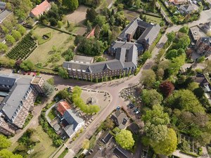 Home page small luchtfoto van een gedeelte van kloosterdorp steyl foto boei jan van dalen